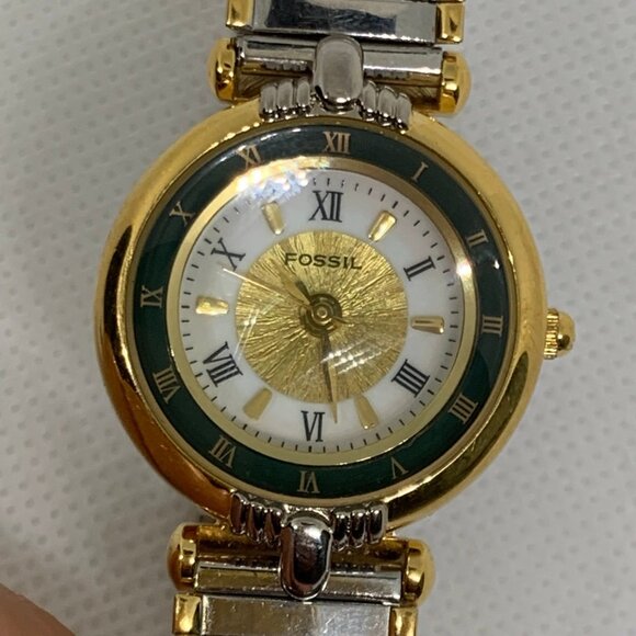 Women’s Vintage Fossil Gold two tone Watch 26mm Roman indices quartz running main image 7